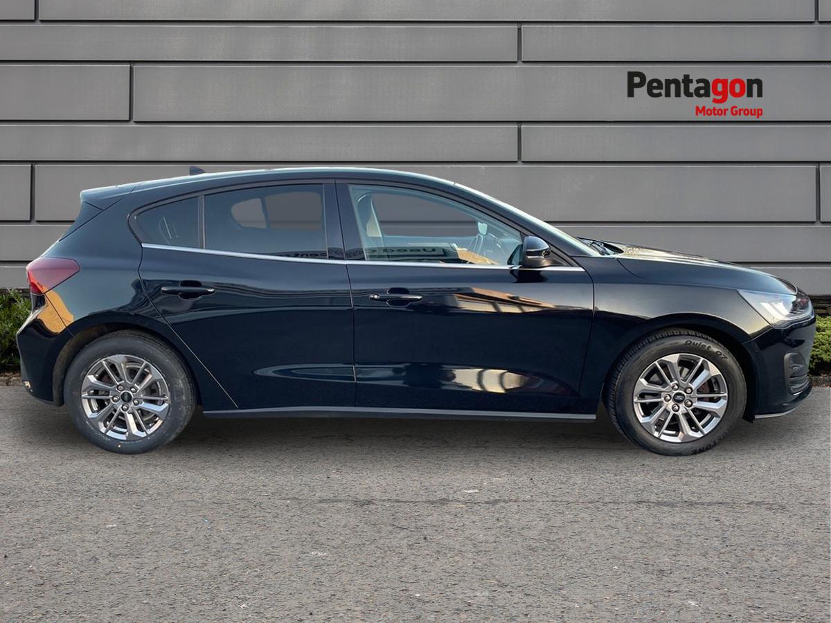 Used Ford Focus 2022 for sale - 76612559: Photo 13