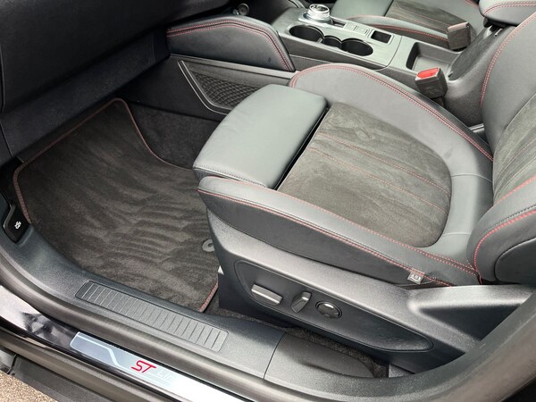 Used Ford Kuga 2025 for sale - 76193670: Photo 21