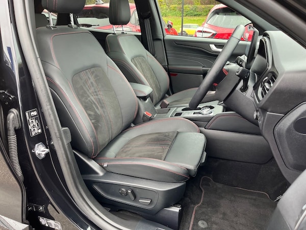 Used Ford Kuga 2025 for sale - 76193670: Photo 25