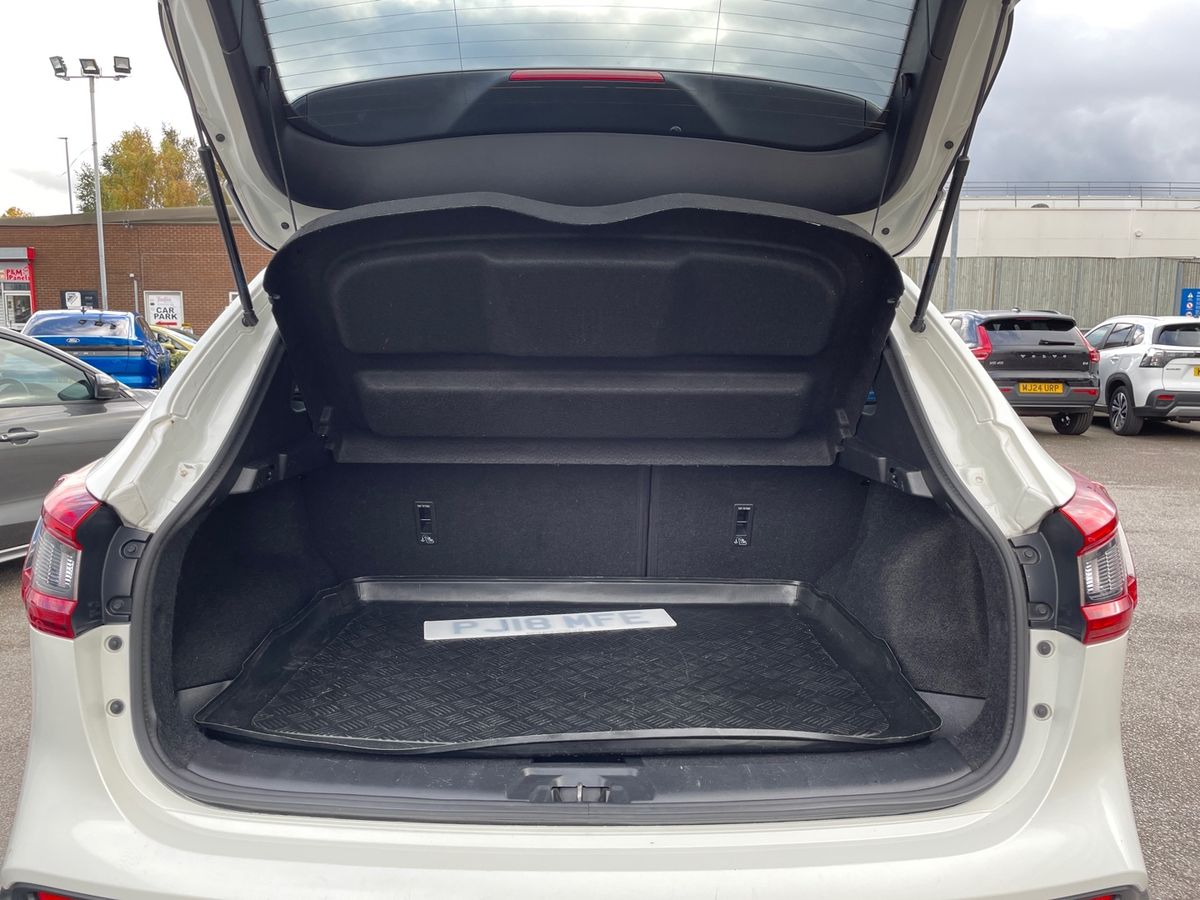 Used Nissan Qashqai 2018 for sale - 76335055: Photo 11