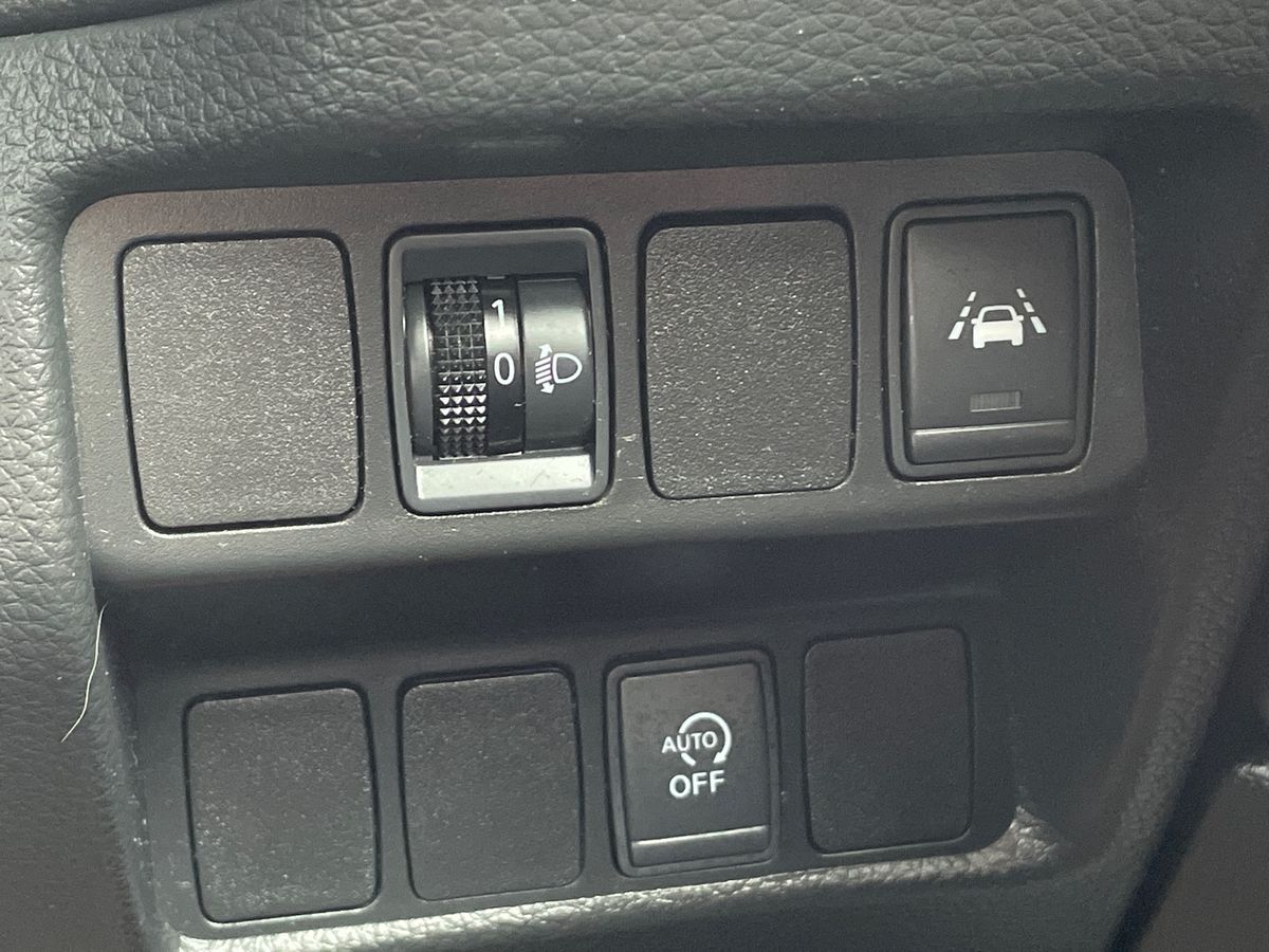 Used Nissan Qashqai 2018 for sale - 76335055: Photo 31