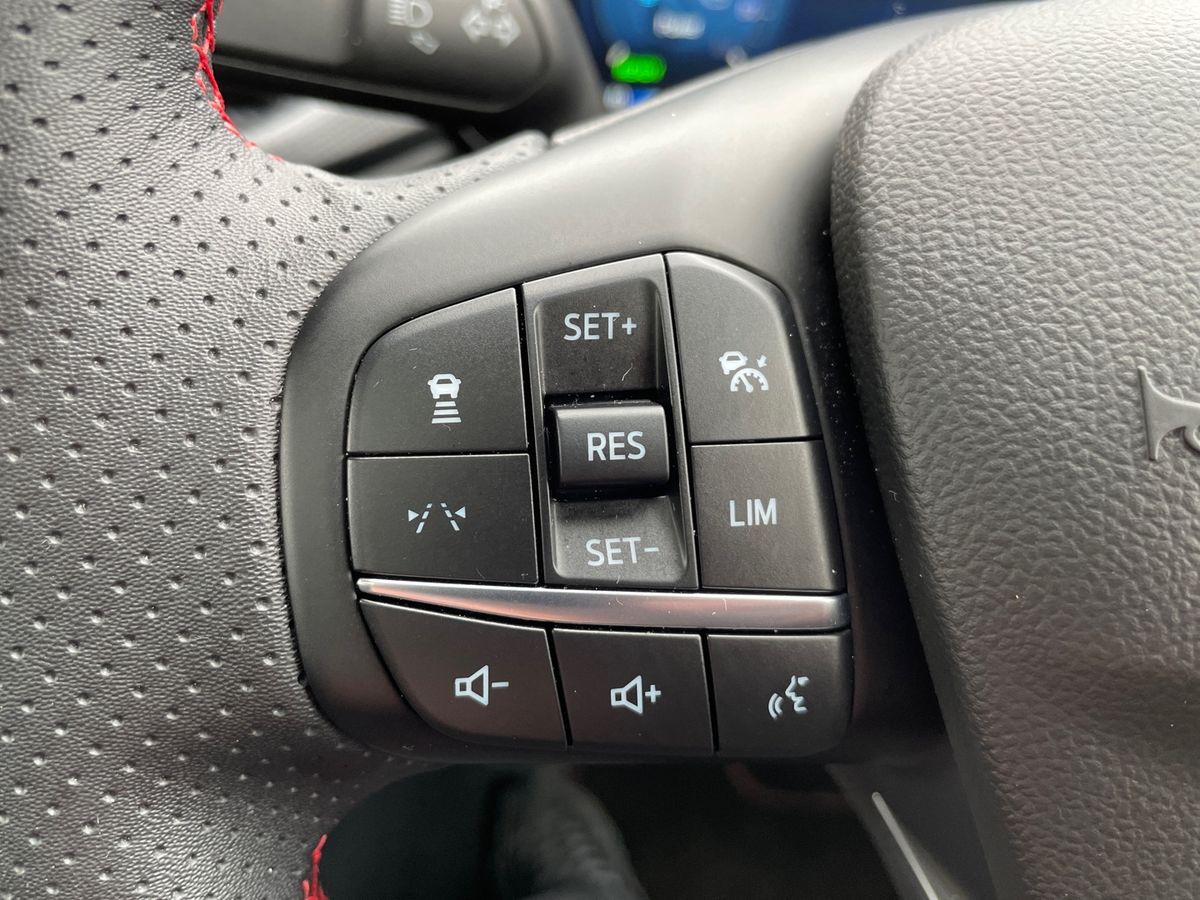 Used Ford Kuga 2025 for sale - 76193662: Photo 37