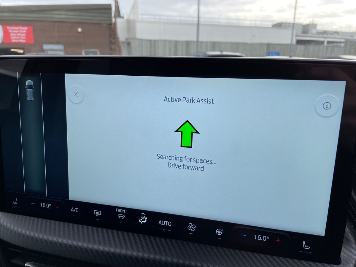 Used Ford Kuga 2025 for sale - 76193664: Photo 33