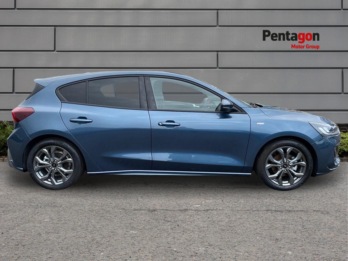 Used Ford Focus 2025 for sale - 76875925: Photo 14