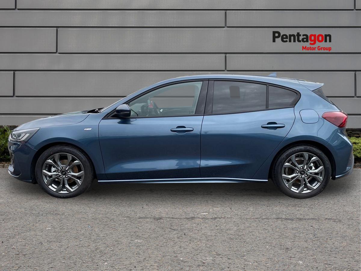 Used Ford Focus 2025 for sale - 76875925: Photo 15