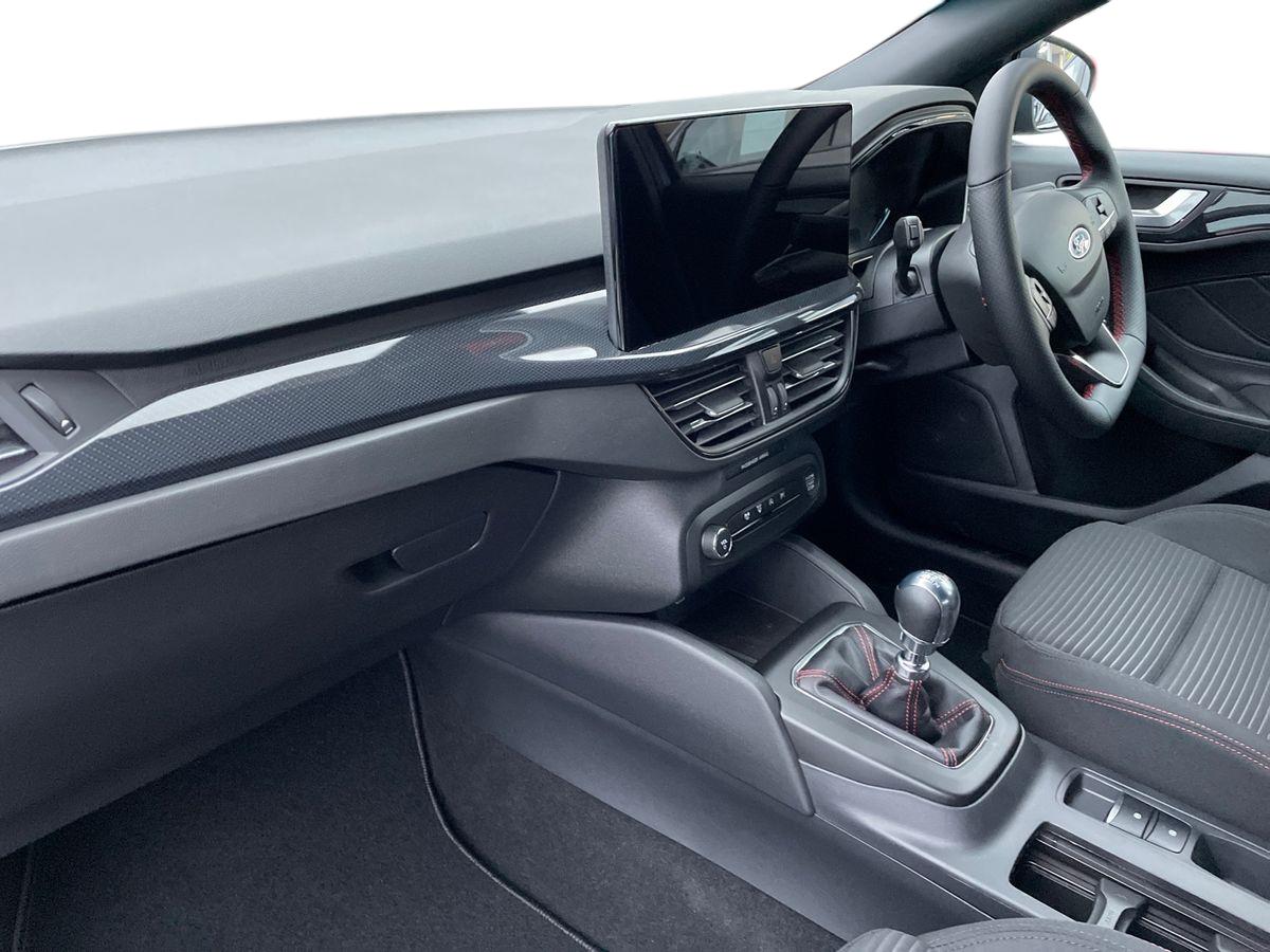 Used Ford Focus 2025 for sale - 76875925: Photo 9