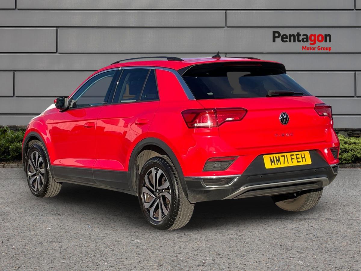 Used Volkswagen T-Roc 2021 for sale - 76401539: Photo 2