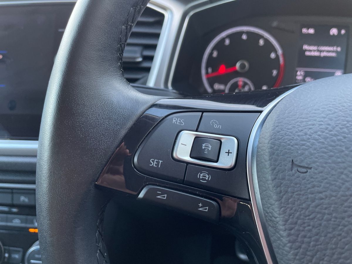 Used Volkswagen T-Roc 2021 for sale - 76401539: Photo 29