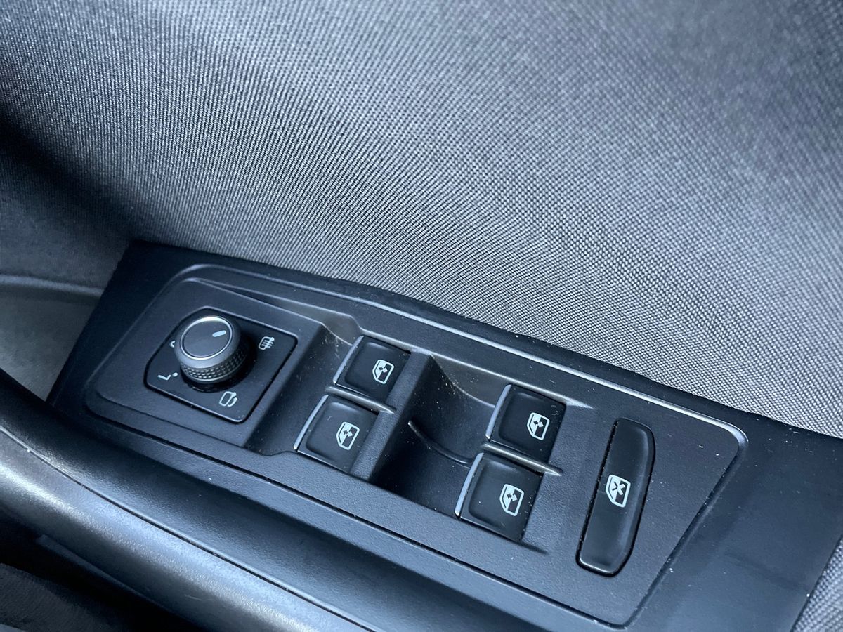 Used Volkswagen T-Roc 2021 for sale - 76401539: Photo 33