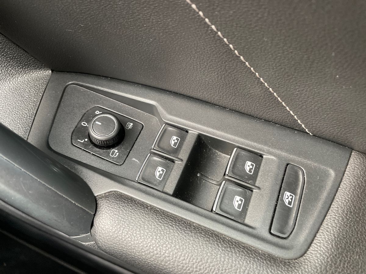 Used Volkswagen Tiguan 2019 for sale - 76030083: Photo 35