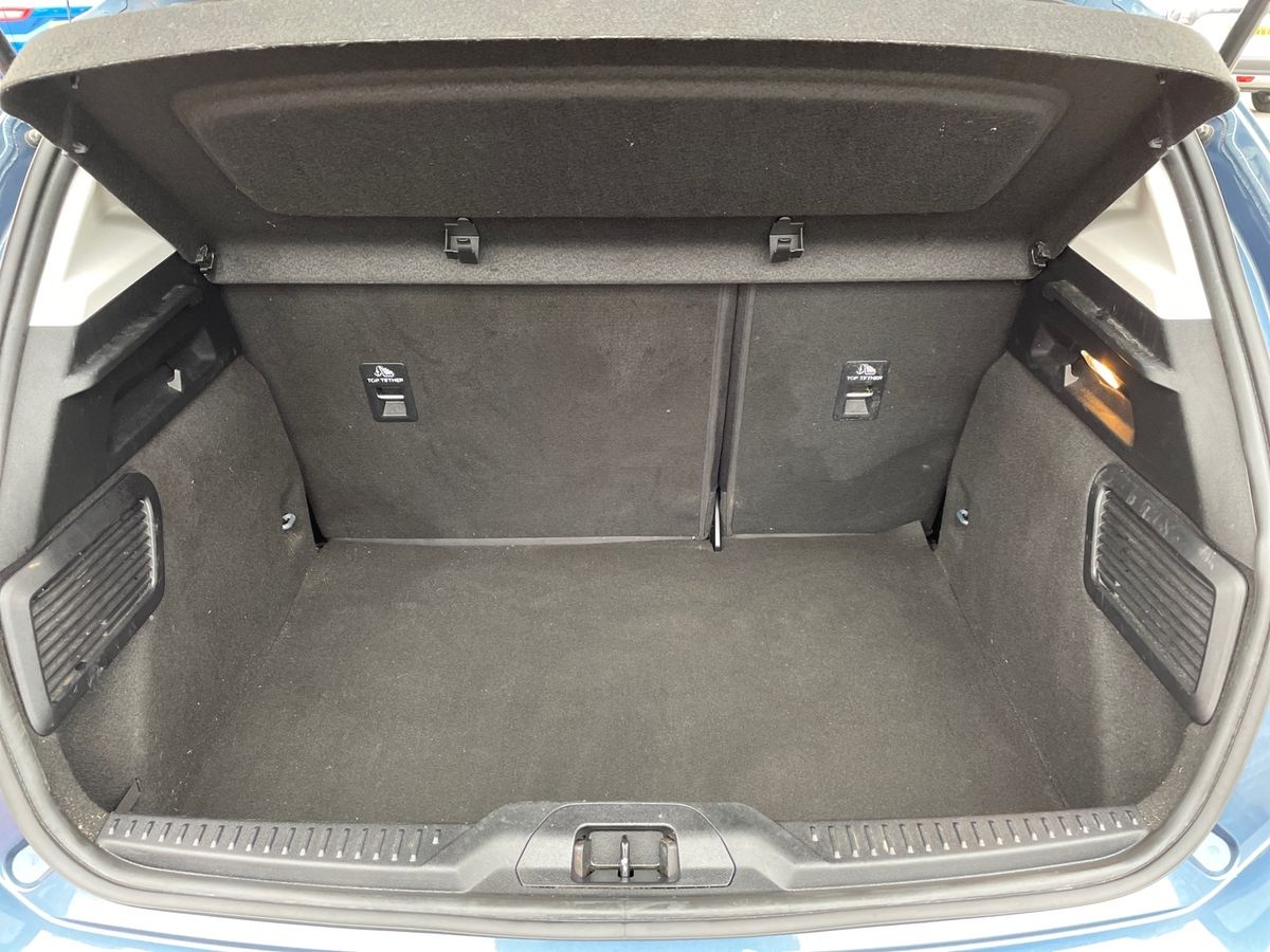 Used Ford Focus 2021 for sale - 76344650: Photo 11