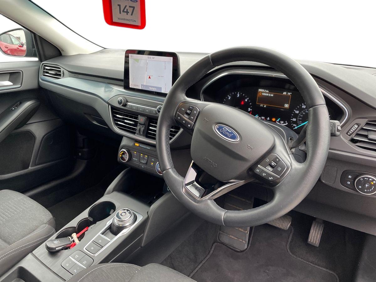 Used Ford Focus 2021 for sale - 76344650: Photo 5