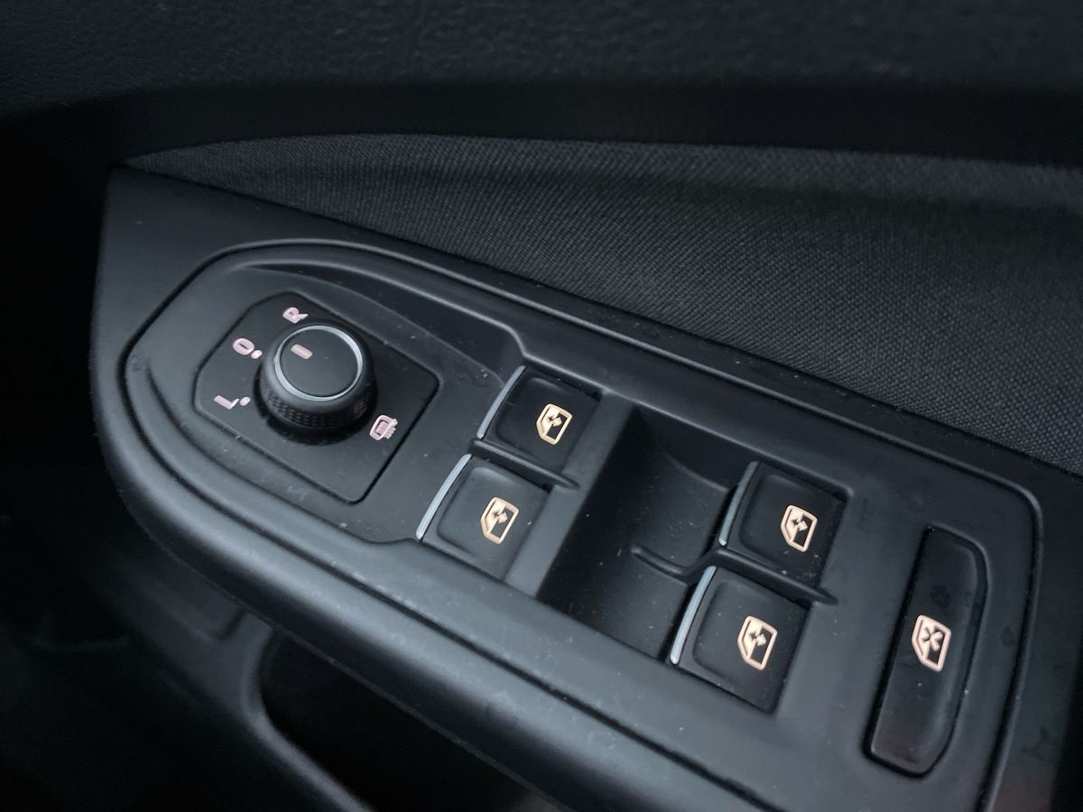 Used Volkswagen Golf 2020 for sale - 77030579: Photo 31