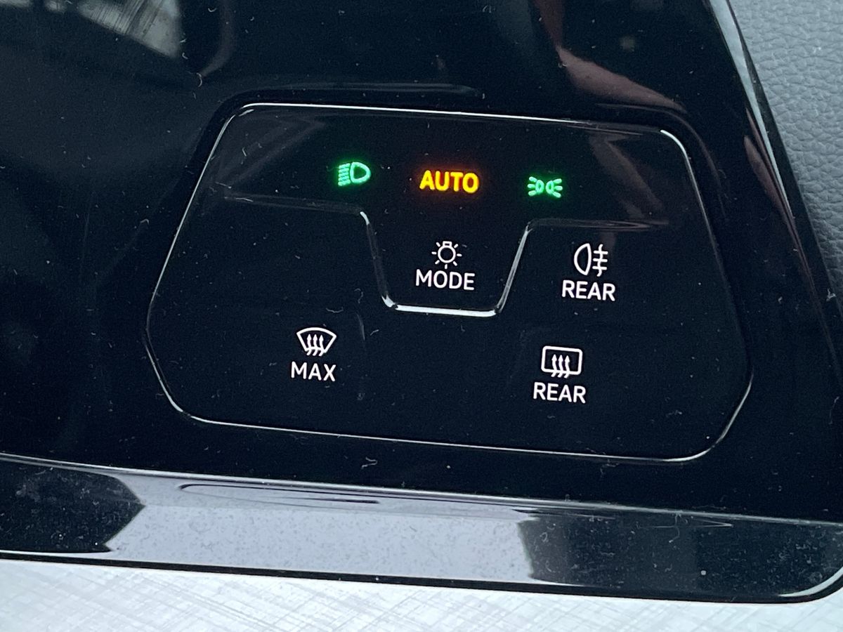 Used Volkswagen Golf 2020 for sale - 77030579: Photo 32