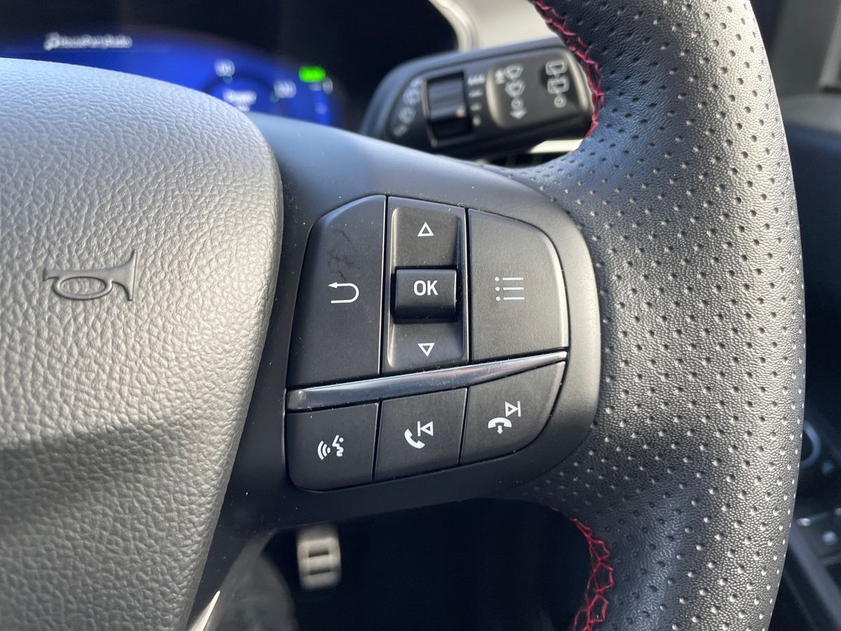 Used Ford Kuga 2022 for sale - 76357269: Photo 33