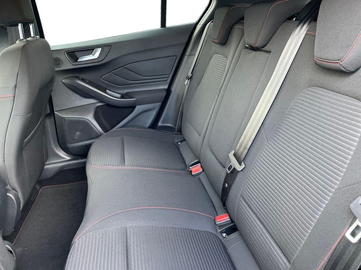 Used Ford Focus 2025 for sale - 76875935: Photo 11