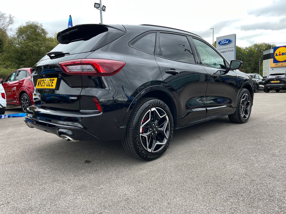 Used Ford Kuga 2025 for sale - 76076969: Photo 31