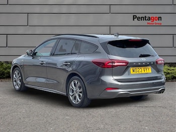 Used Ford Focus 2023 for sale - 75452522: Photo