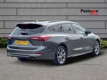 Used Ford Focus 2023 for sale - 75452522: Photo