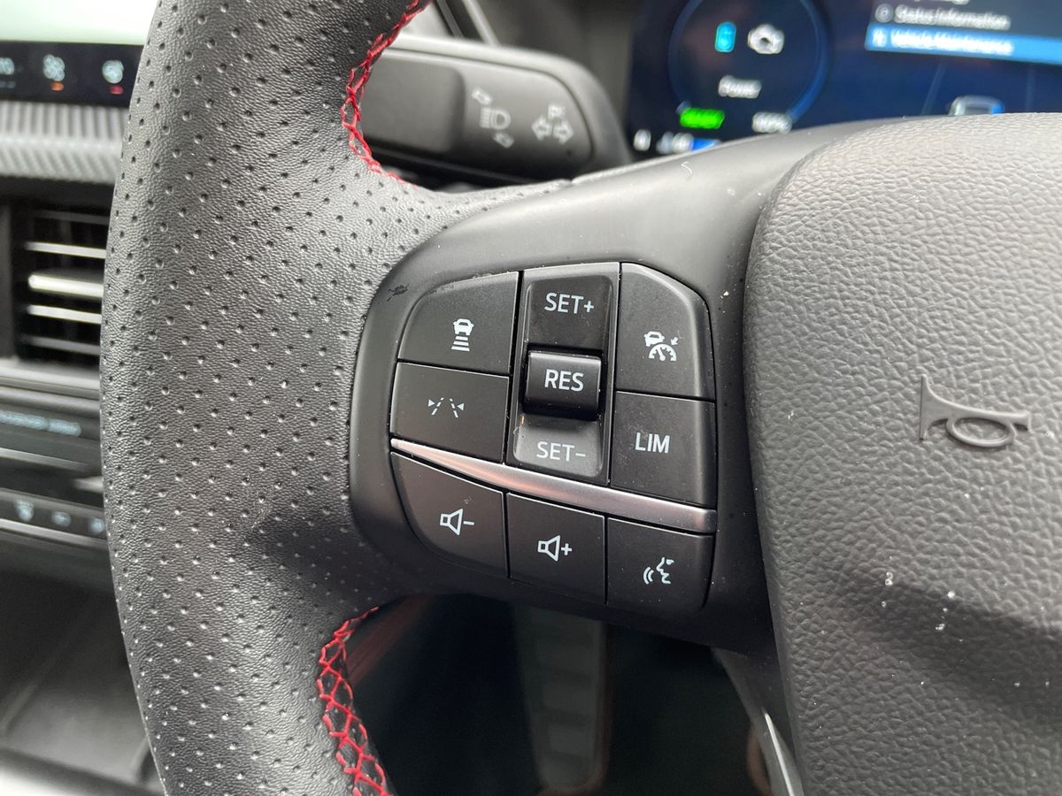 Used Ford Kuga 2025 for sale - 76193695: Photo 36