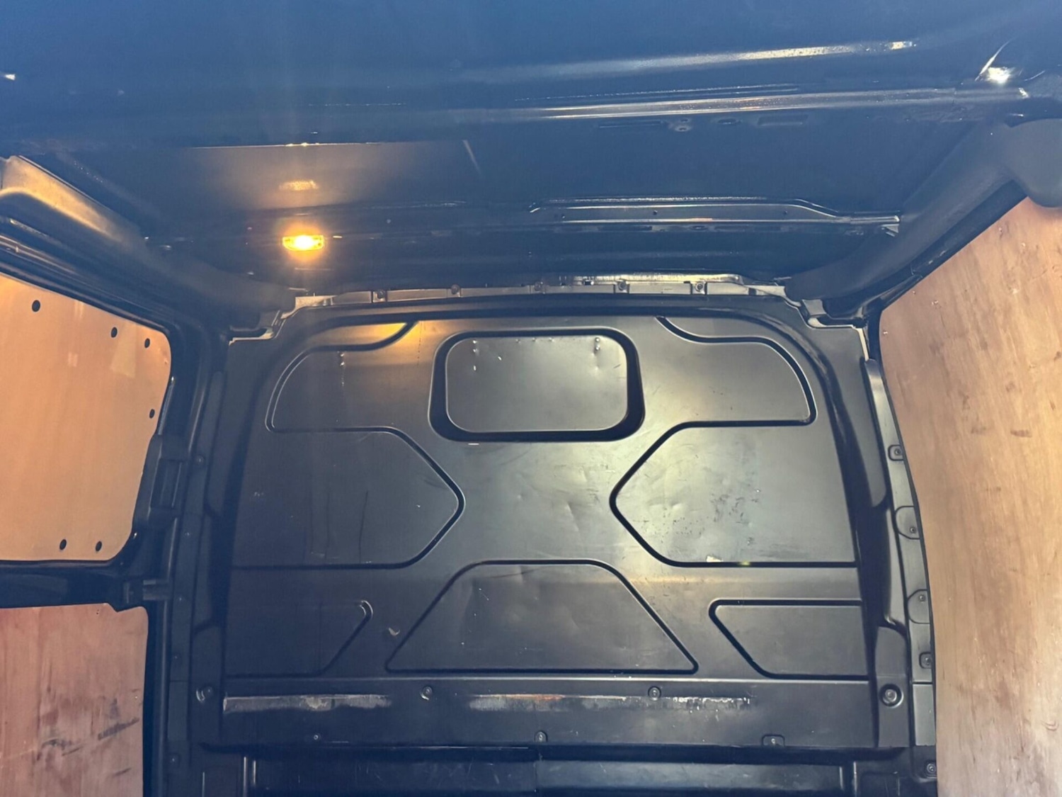 Used Ford Transit Custom 2017 for sale - 77421335: Photo 19