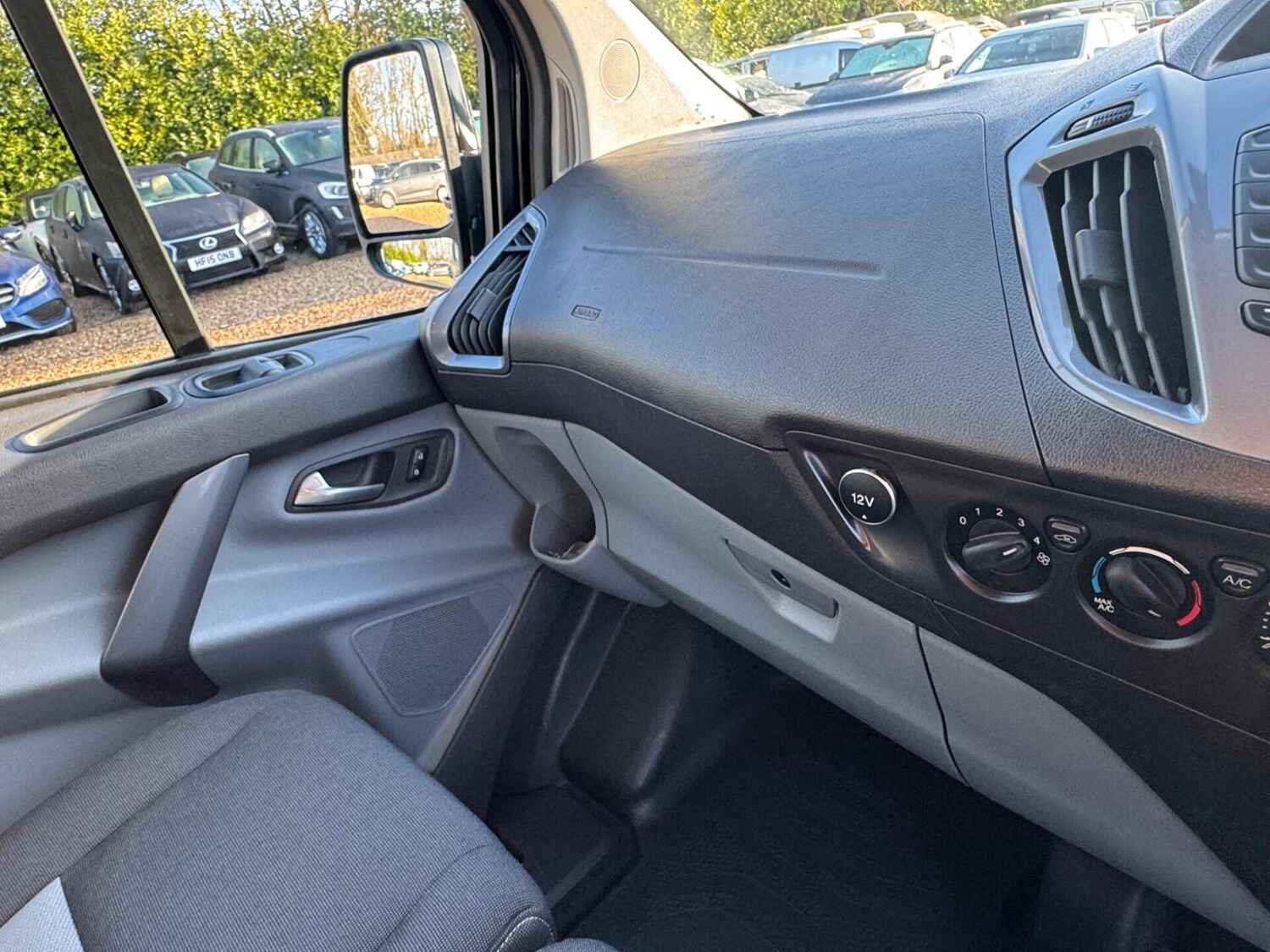 Used Ford Transit Custom 2017 for sale - 77421335: Photo 39