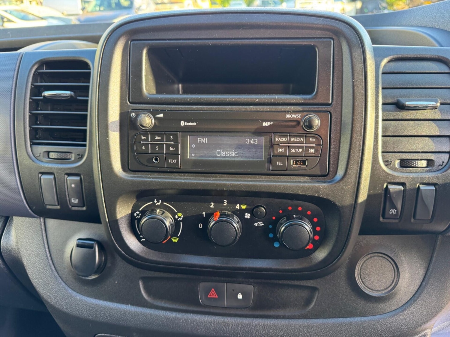 Used Vauxhall Vivaro 2017 for sale - 76798574: Photo 41