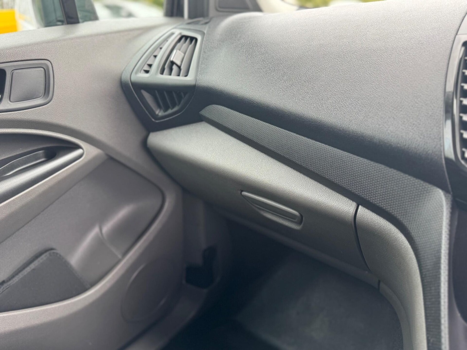 Used Ford Transit Connect 2018 for sale - 78080073: Photo 30