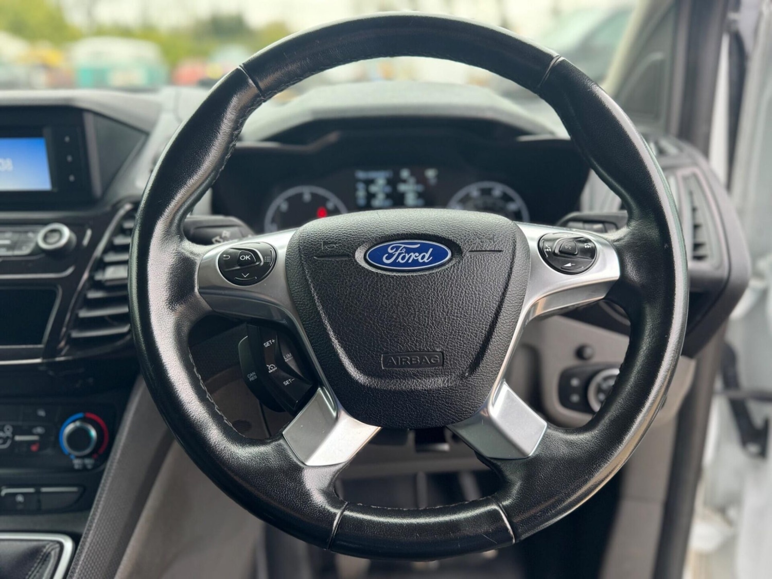 Used Ford Transit Connect 2018 for sale - 78080073: Photo 32