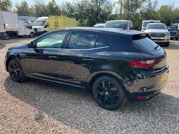 Used Renault Megane 2017 for sale - 76102694: Photo 11