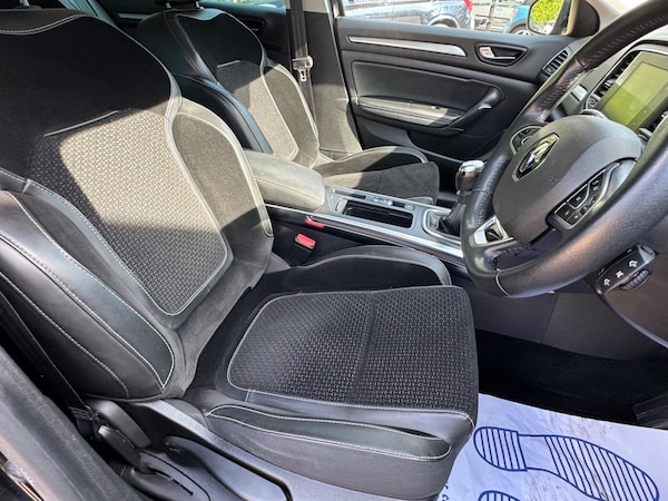 Used Renault Megane 2017 for sale - 76102694: Photo 23