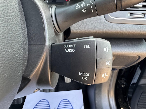 Used Renault Megane 2017 for sale - 76102694: Photo 33