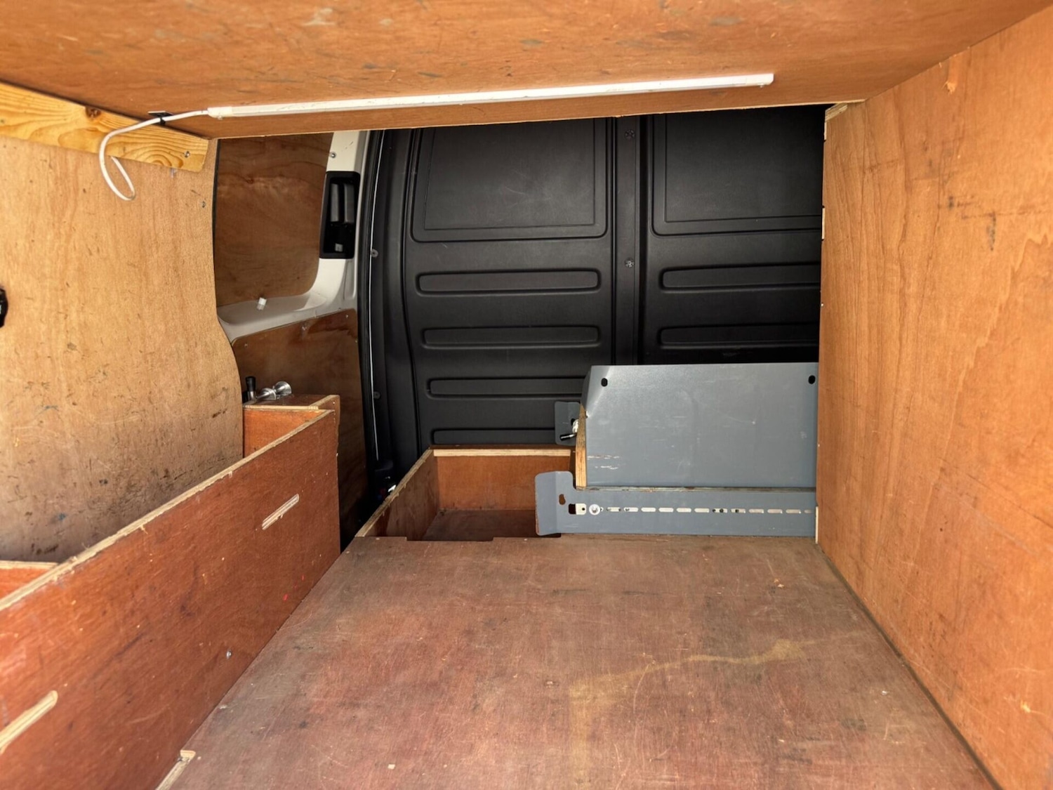 Vehicle 28