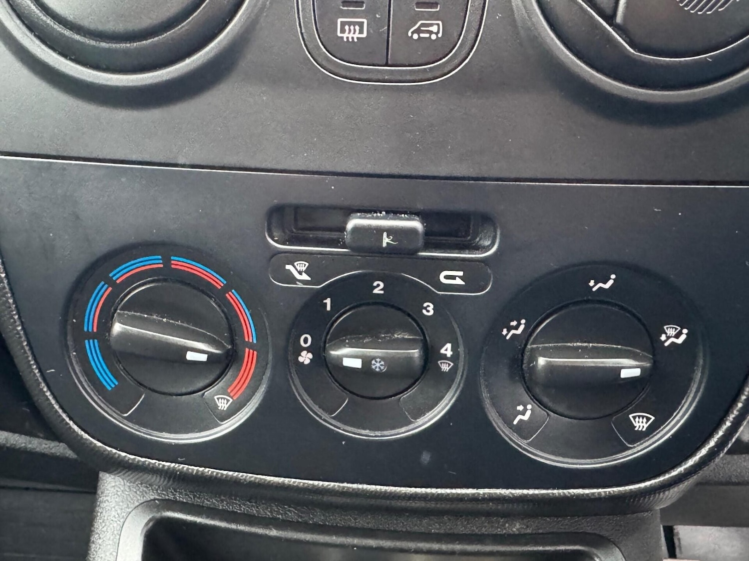 Used Fiat Fiorino 2020 for sale - 77148005: Photo 41