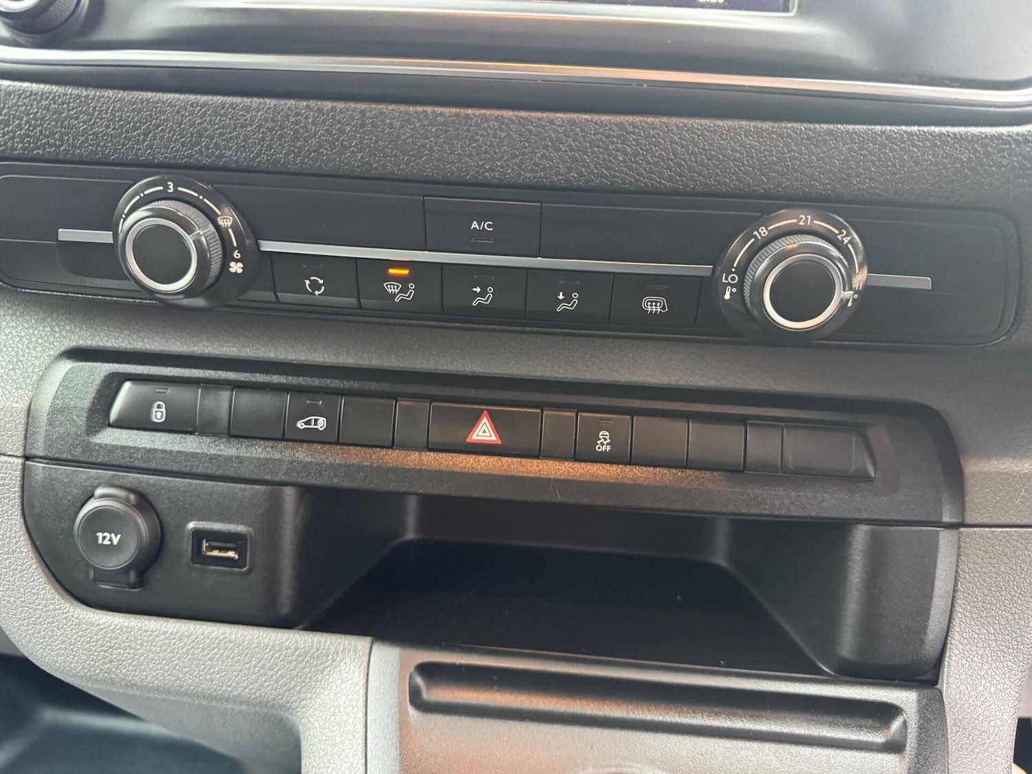 Used Citroen Dispatch 2018 for sale - 76859945: Photo 48