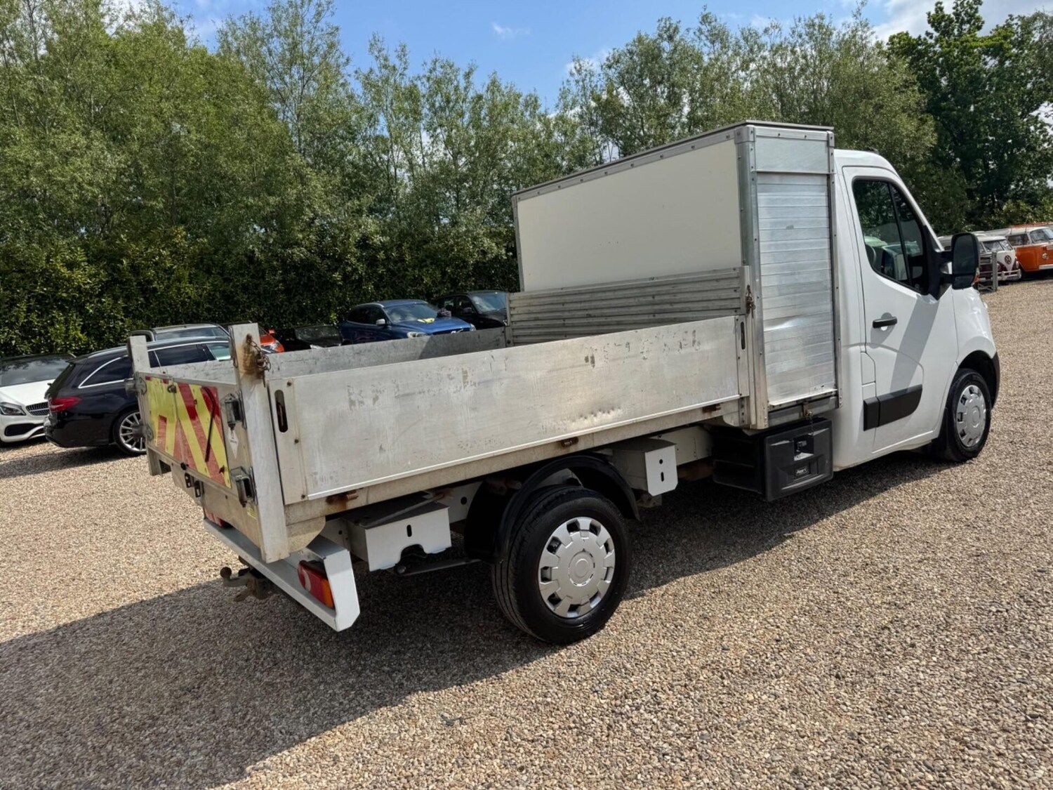 Vehicle 29