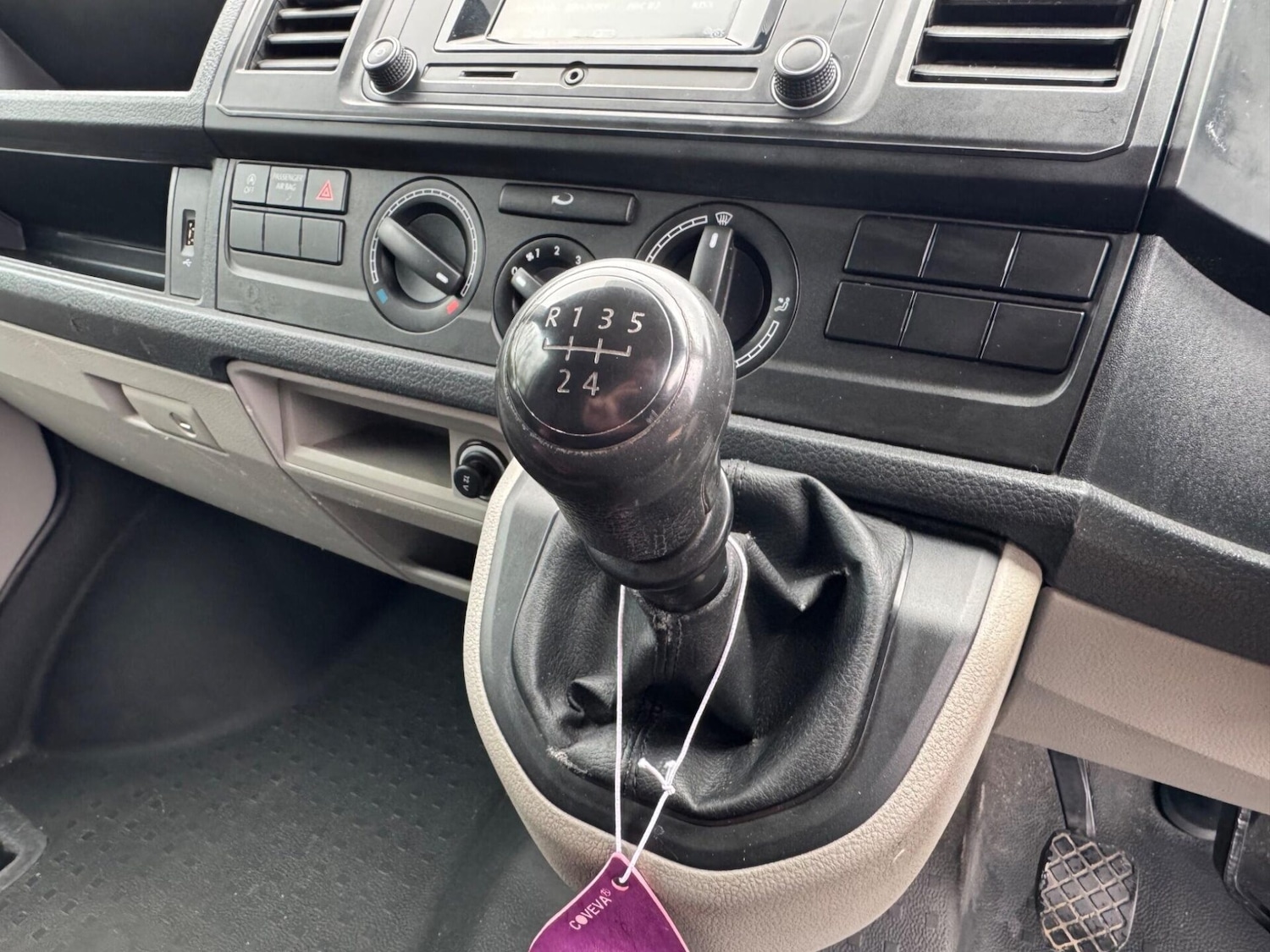 Used Volkswagen Transporter 2016 for sale - 77475685: Photo 34