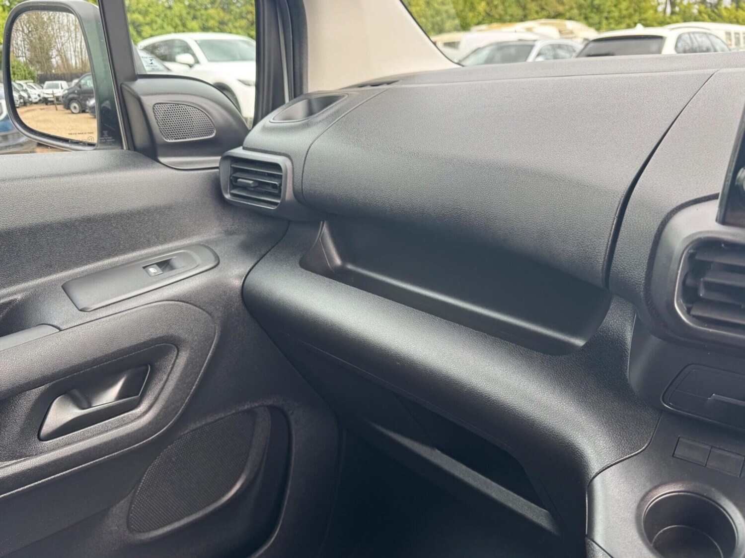 Used Peugeot Partner 2021 for sale - 77905713: Photo 33