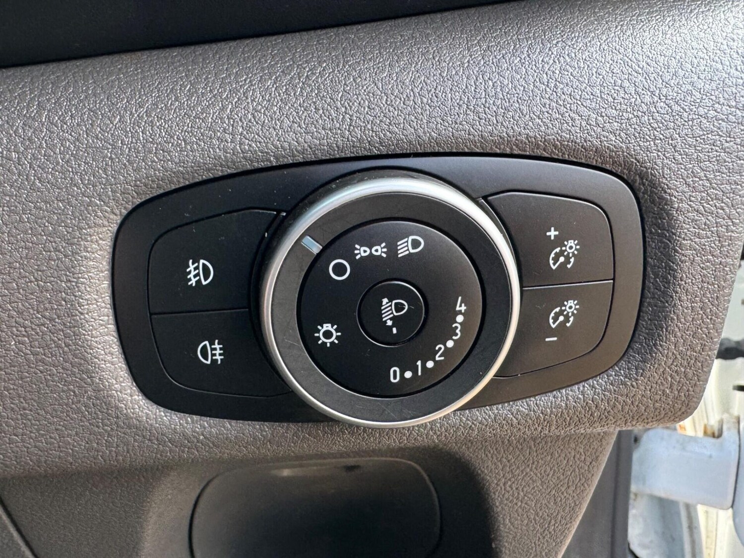 Used Ford Transit Custom 2021 for sale - 77421338: Photo 37