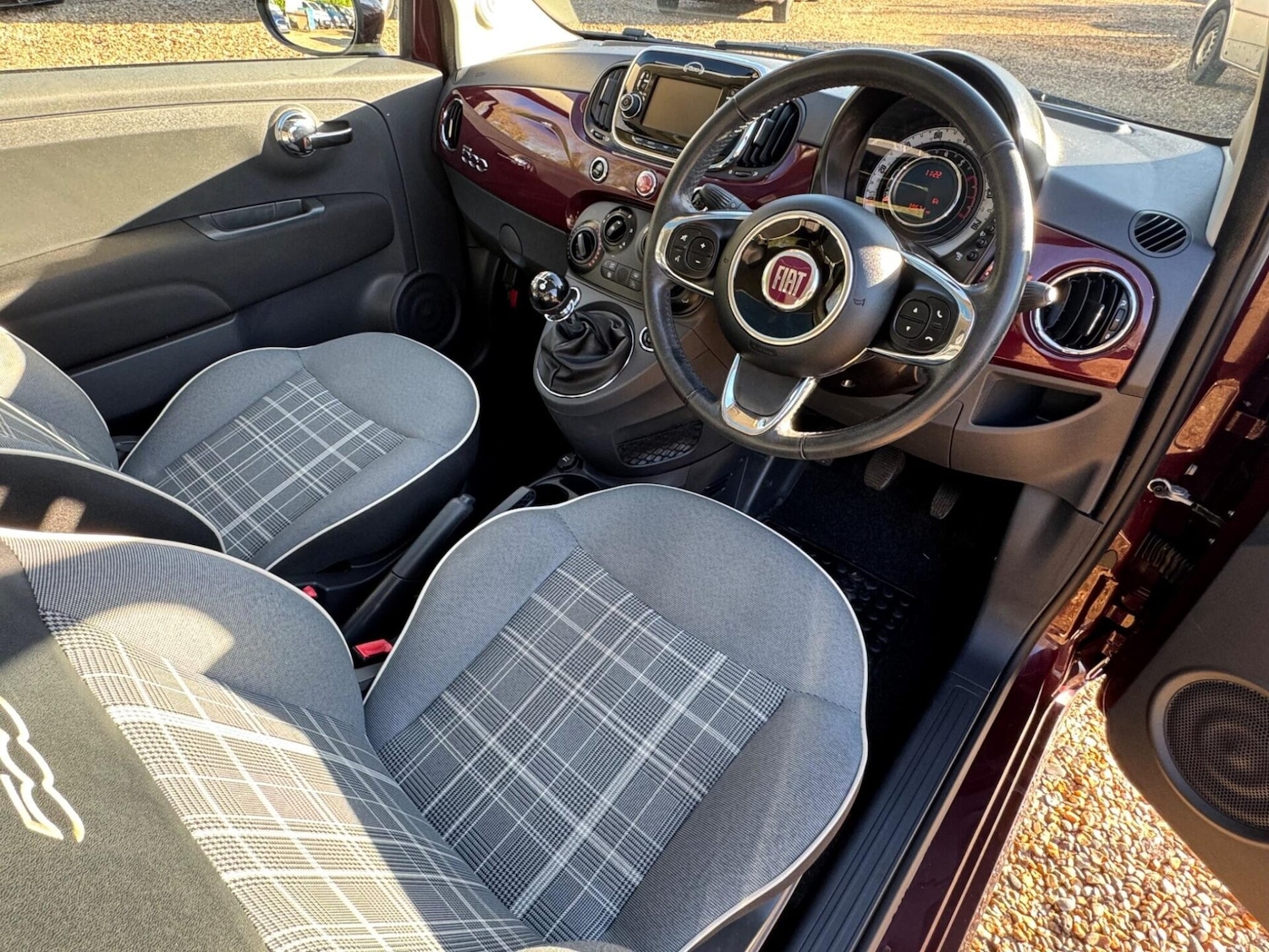 Used Fiat 500 2016 for sale - 76707433: Photo 2