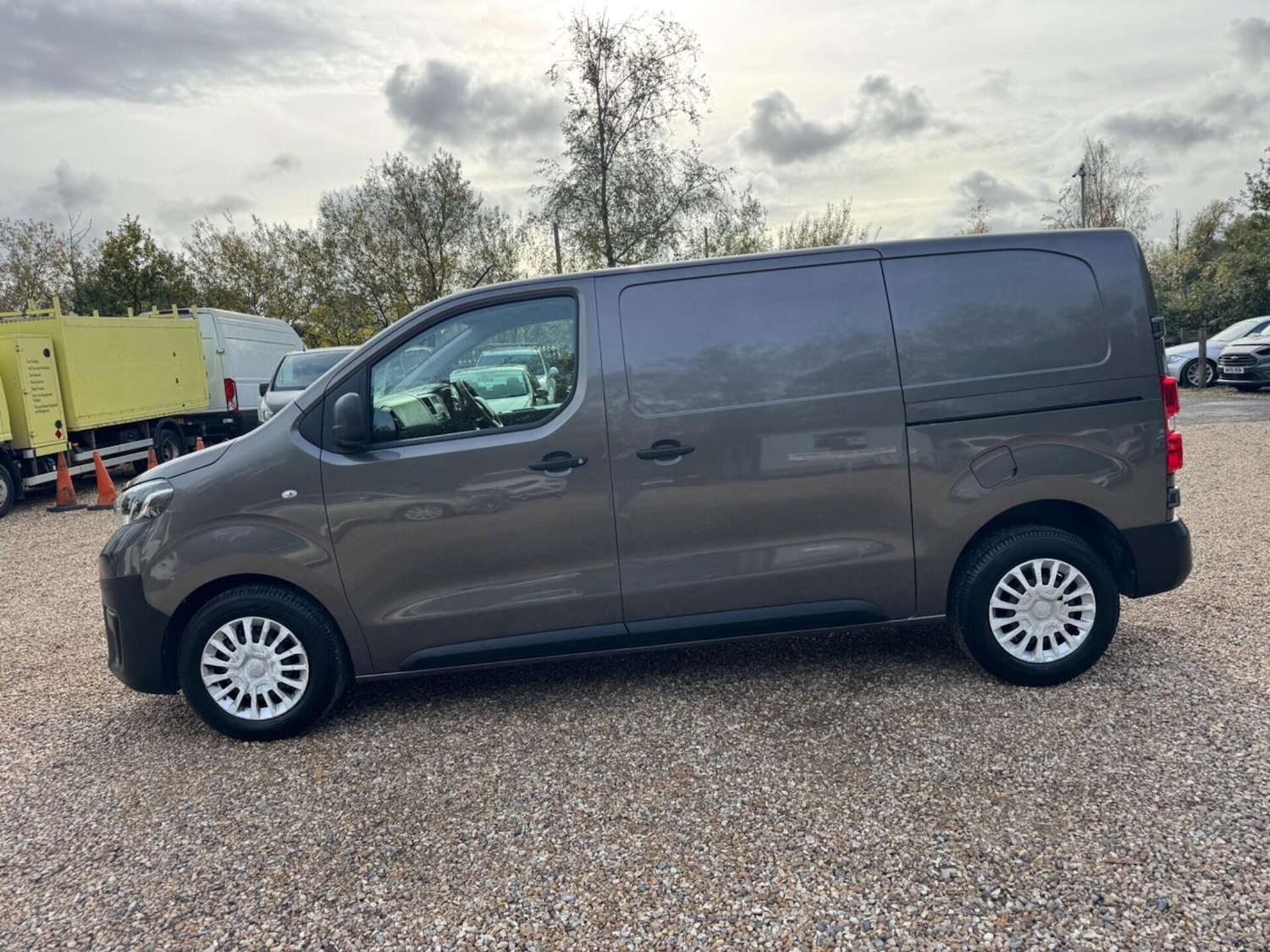 Used Toyota ProAce 2019 for sale - 76413845: Photo 13