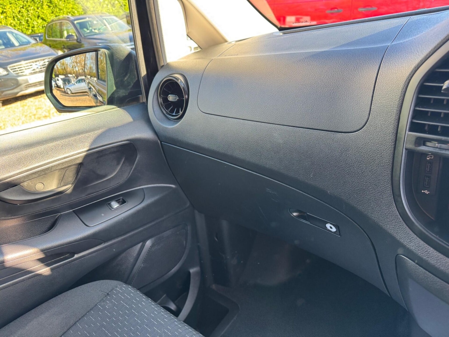 Used Mercedes-Benz Vito 2021 for sale - 76798567: Photo 31