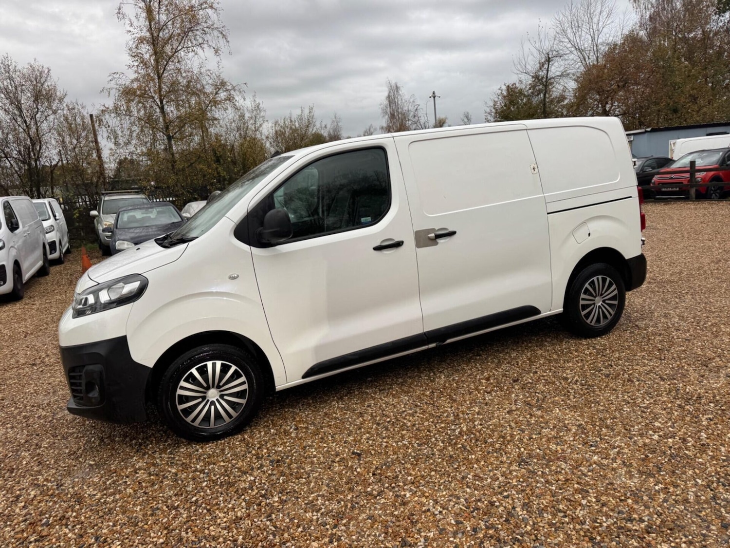 Used Citroen Dispatch 2019 for sale - 76581302: Photo 12
