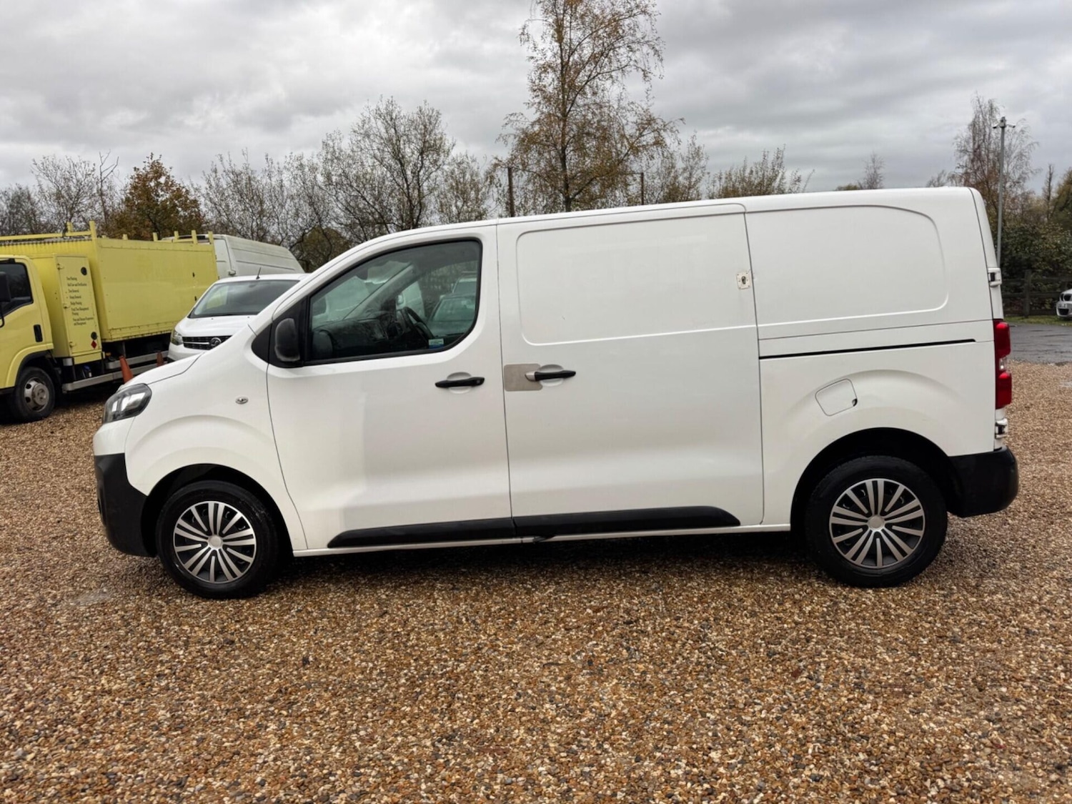 Used Citroen Dispatch 2019 for sale - 76581302: Photo 19