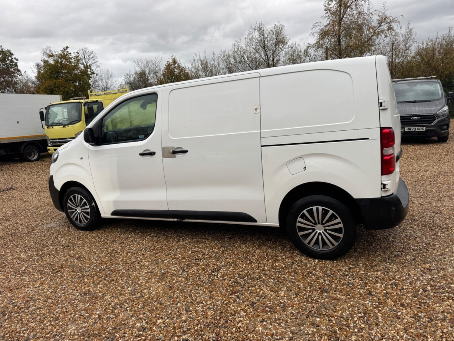 Used Citroen Dispatch 2019 for sale - 76581302: Photo 21