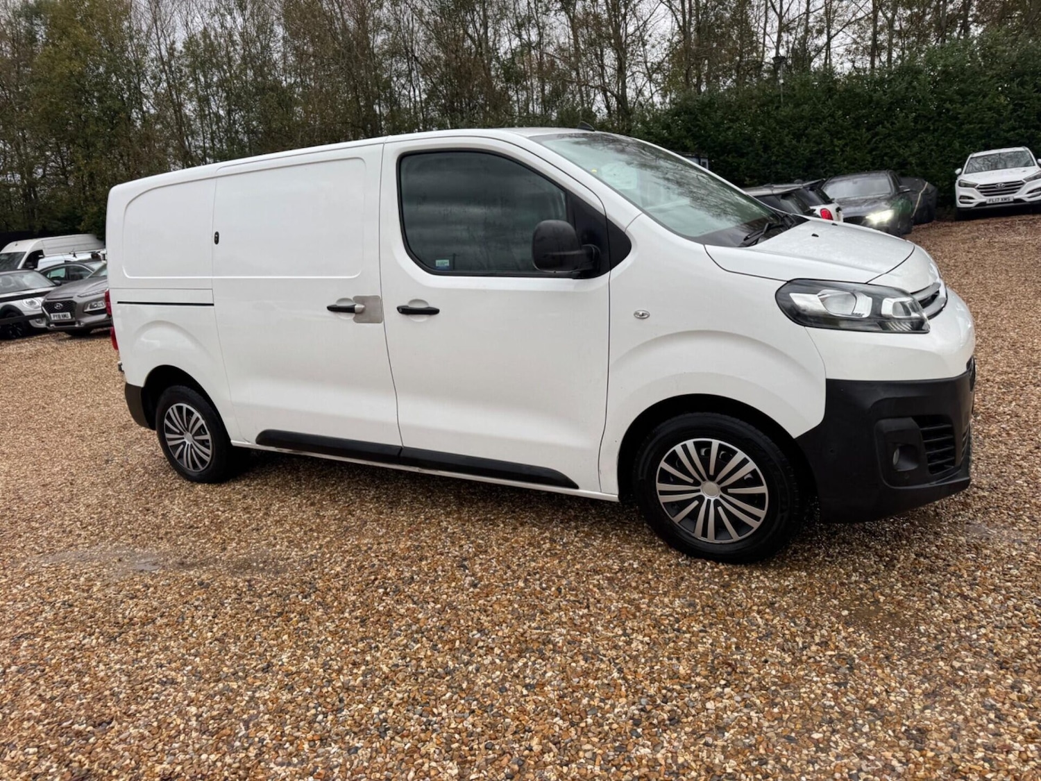 Used Citroen Dispatch 2019 for sale - 76581302: Photo 30