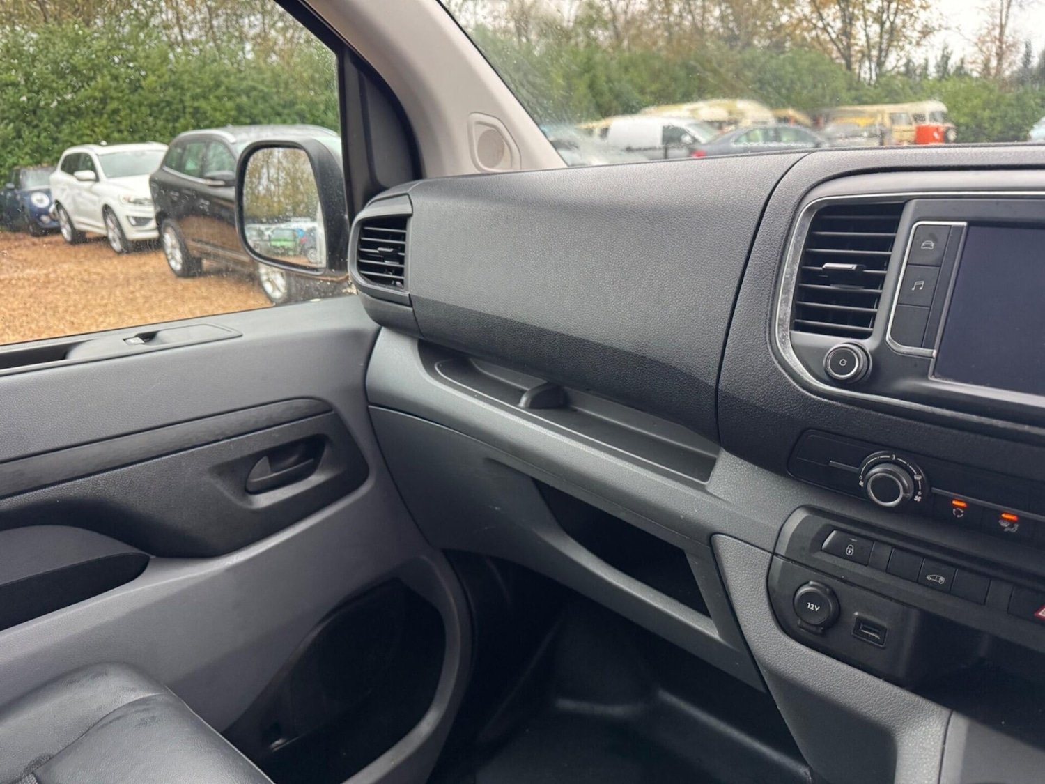 Used Citroen Dispatch 2019 for sale - 76581302: Photo 42