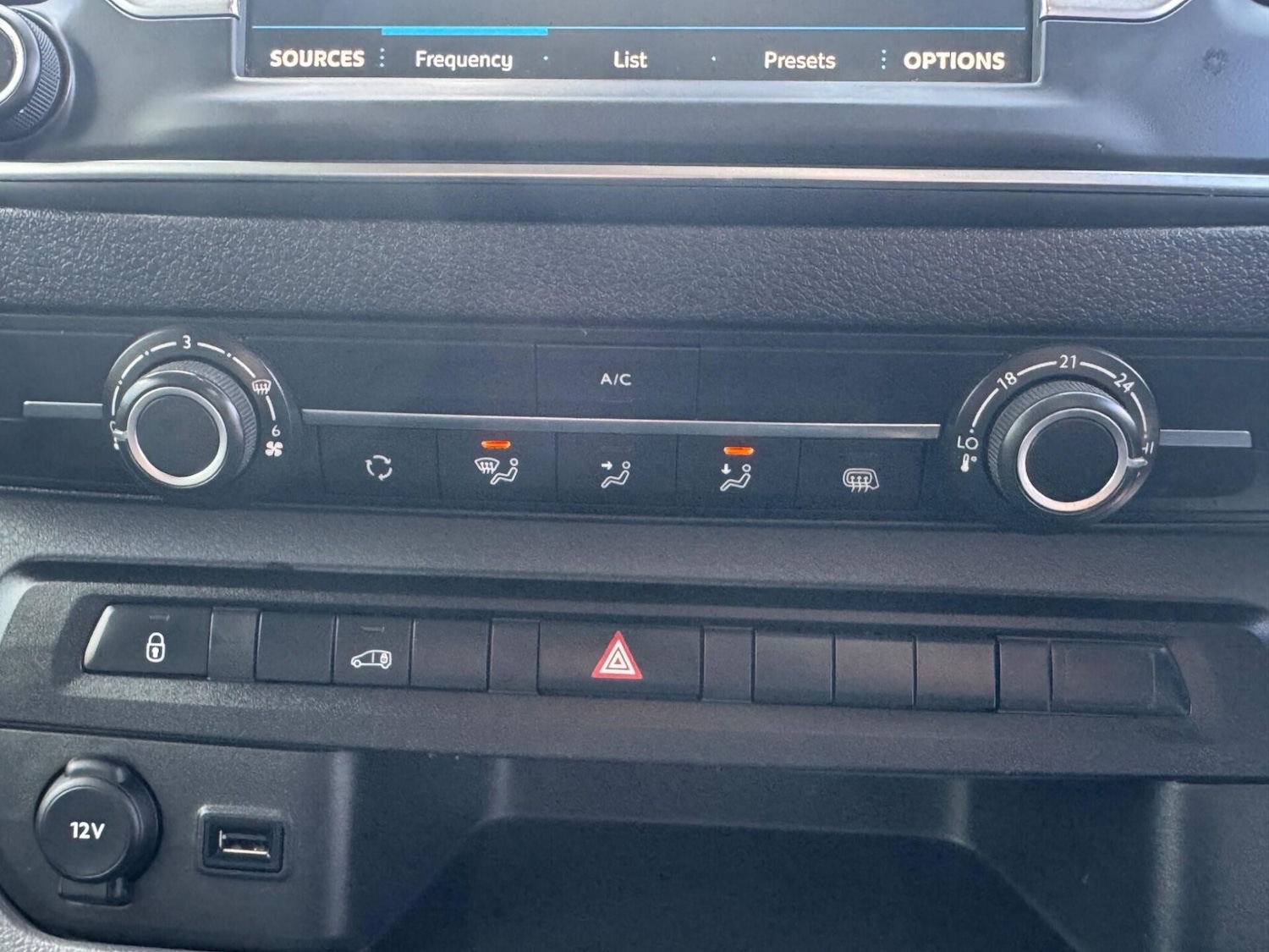 Used Peugeot Expert 2020 for sale - 78106217: Photo 28