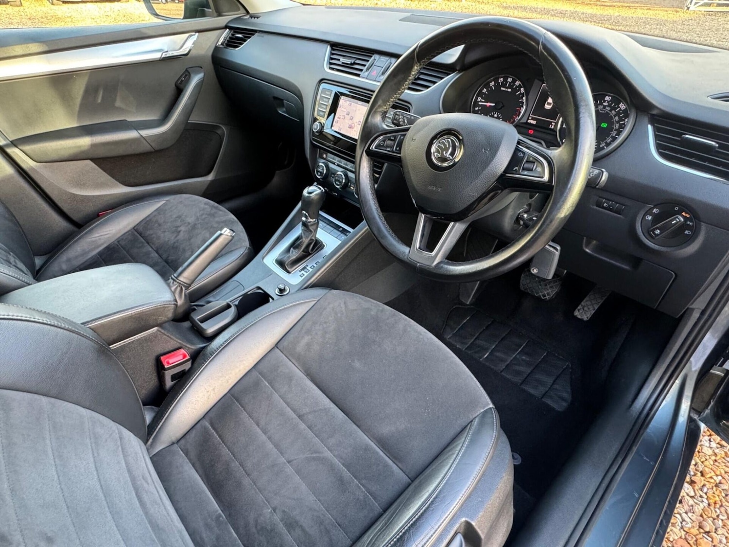 Used Skoda Octavia 2014 for sale - 76847738: Photo 3