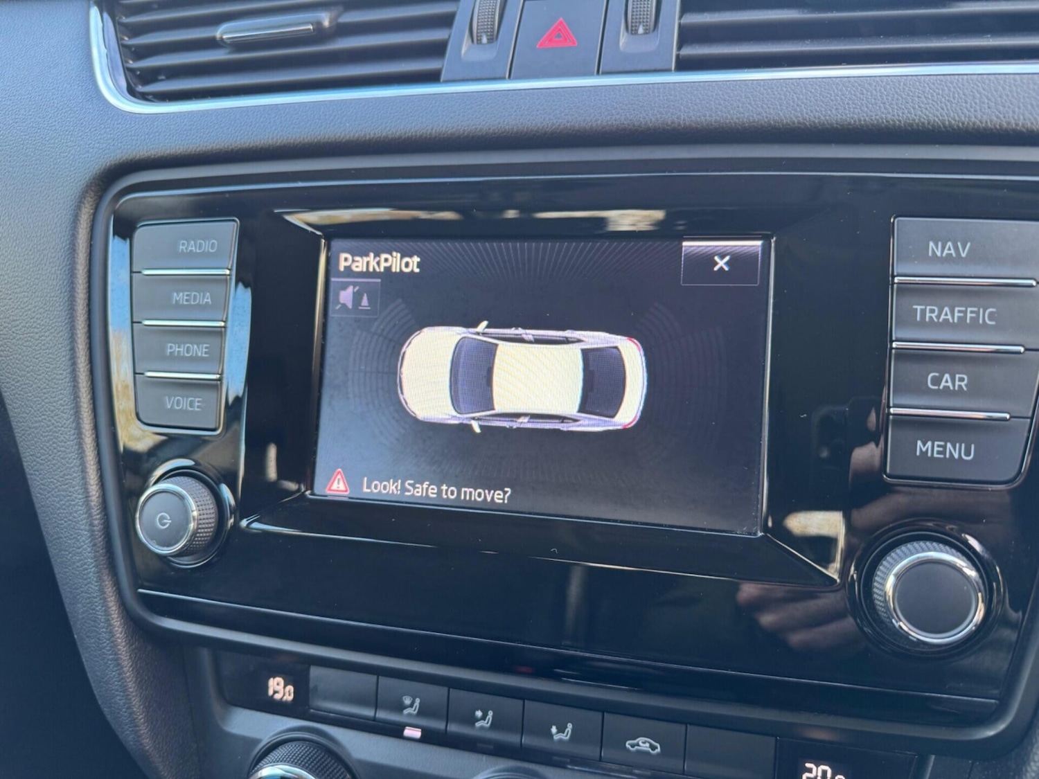 Used Skoda Octavia 2014 for sale - 76847738: Photo 30